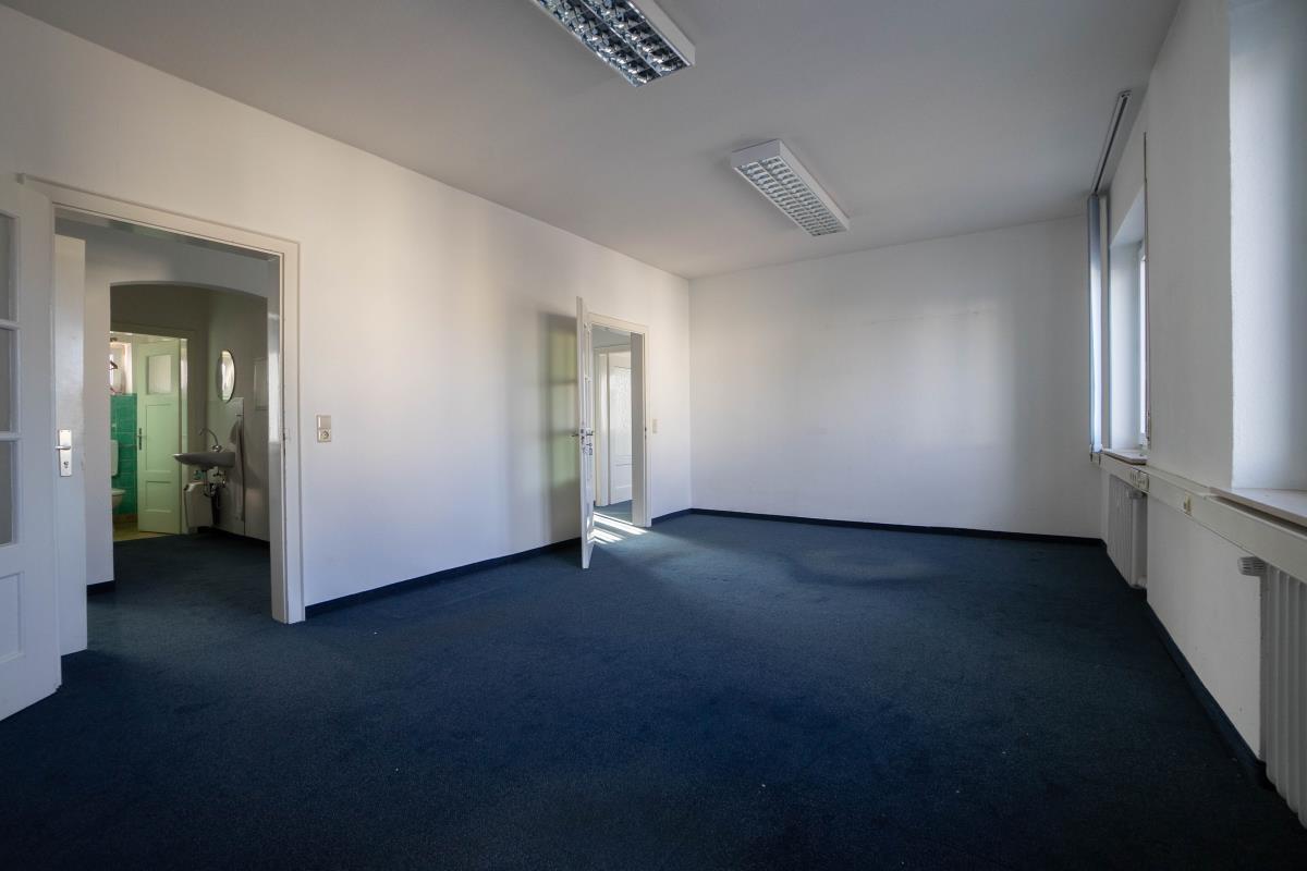 Praxis zur Miete 832 € 4 Zimmer 104 m²<br/>Bürofläche ab 104 m²<br/>Teilbarkeit Balingen Balingen 72336