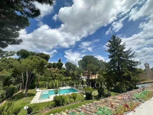 Einfamilienhaus zum Kauf 2.100.000 € 403 m² 1.879 m² Grundstück Pozuelo de Alarcón 28223