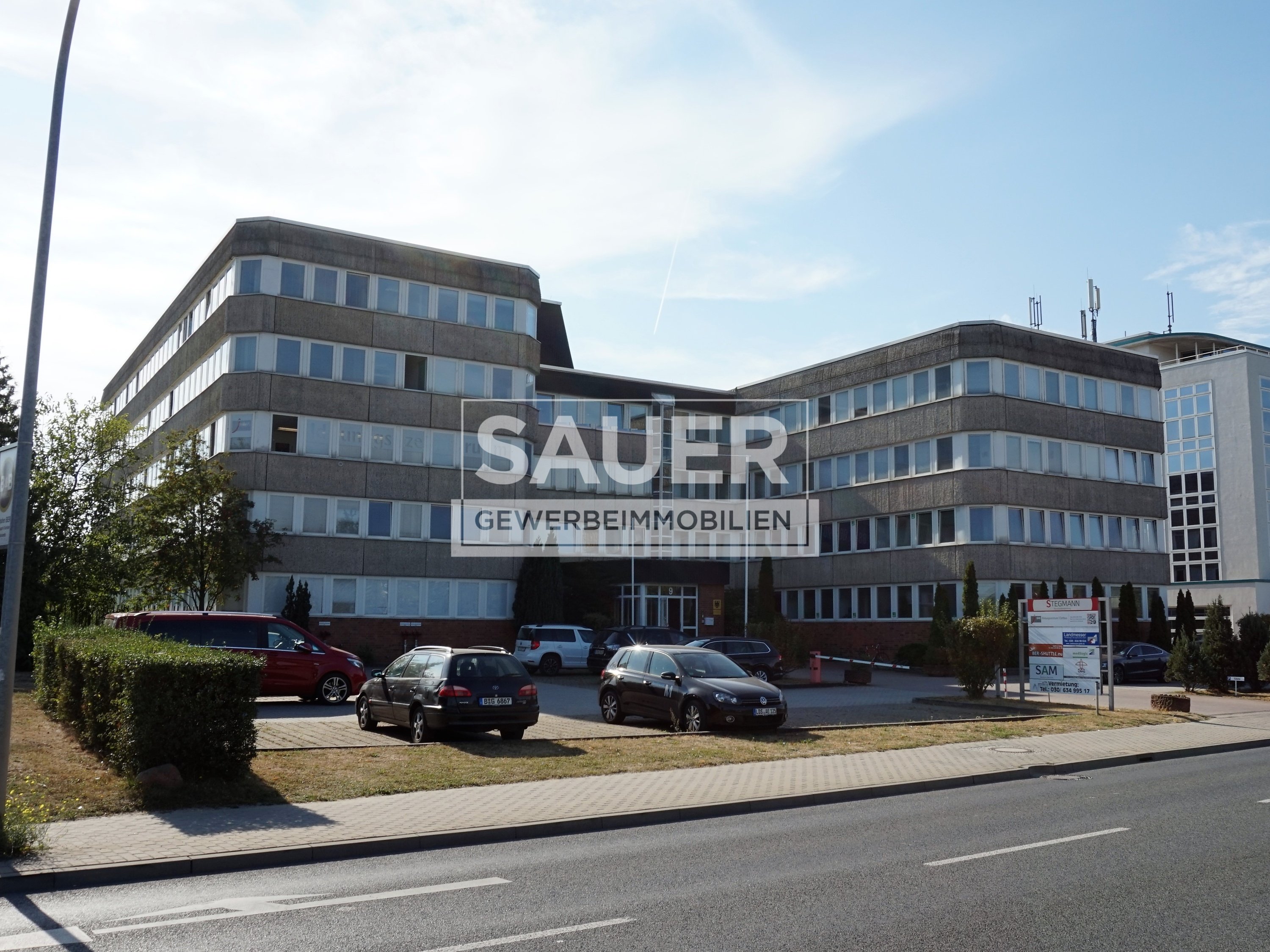 Bürofläche zur Miete 10 € 457 m²<br/>Bürofläche ab 172 m²<br/>Teilbarkeit Schönefeld Schönefeld 12529