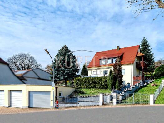 Mehrfamilienhaus zum Kauf 595.000 € 7 Zimmer 193,3 m² 895 m² Grundstück frei ab sofort Forchheim Forchheim 91301