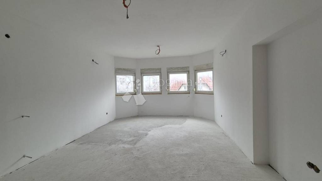 Studio zum Kauf 210.000 € 1 Zimmer 69 m² 1. Geschoss Zapresic