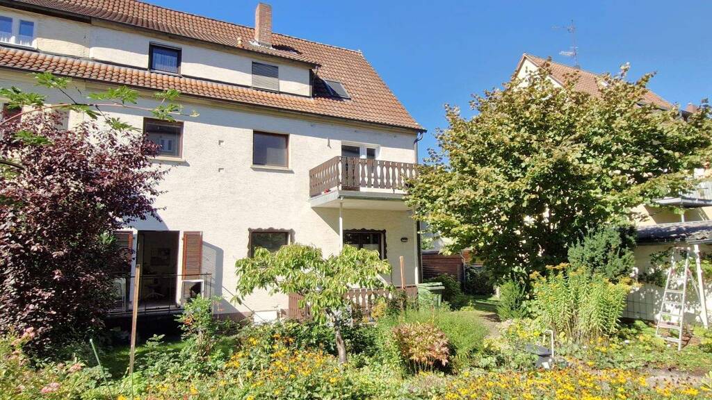 Doppelhaushälfte zum Kauf 750.000 € 10 Zimmer 195 m² 434 m² Grundstück Erlangen-Süd Erlangen 91052