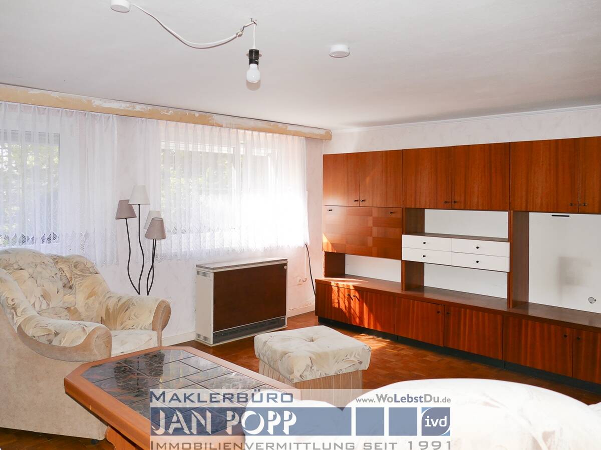 Immobilie in Langenbernsdorf - Traumhaftes Anwesen in idyllischer Waldrandlage - sonniges Grundstück mit besonderem Charme - Bild 3