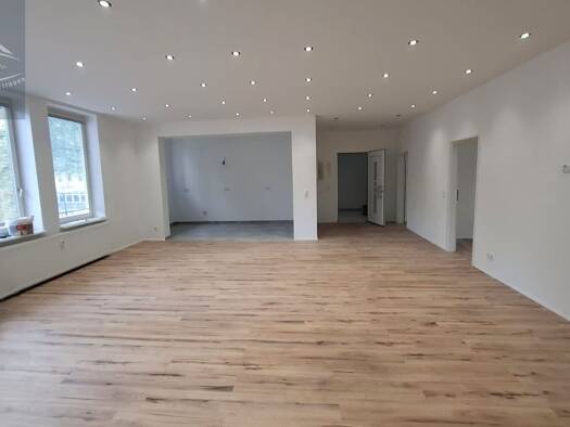 Wohnung zur Miete 1.040 € 4 Zimmer 130 m² 1. Geschoss Papenstraße 3 Einbeck Einbeck 37574