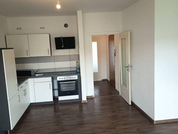 Wohnung zur Miete 325 € 2 Zimmer 49,9 m² 5. Geschoss Thurm Mülsen 08132