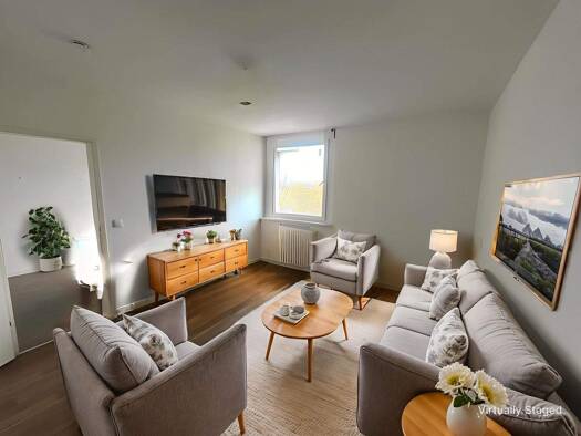 Wohnung zur Miete 931 € 3 Zimmer 81 m² 7. Geschoss frei ab 15.12.2025 Potsdamer Straße 26 Hassels Düsseldorf 40599