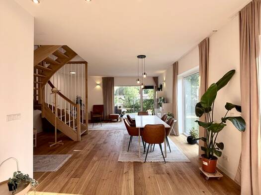 Einfamilienhaus zum Kauf 679.000 € 5 Zimmer 130 m² 330 m² Grundstück Buckow Neukölln 12349