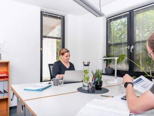 Bürofläche zur Miete provisionsfrei 720 € 14 m² Bürofläche Breiter Weg Altstadt Magdeburg 39104