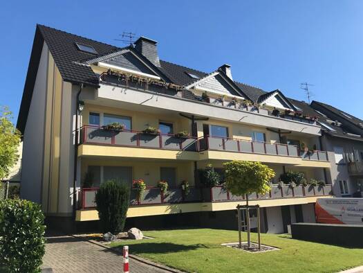 Wohnung zur Miete 690 € 2 Zimmer 54 m² Geschoss 2/3 frei ab sofort Bedingrade Stadtbezirk IV 45359