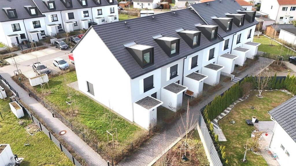 Reihenendhaus zum Kauf 419.000 € 5 Zimmer 145 m² 304 m² Grundstück frei ab sofort Barsinghausen 30890