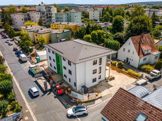 Wohnung zum Kauf - Erstbezug provisionsfrei 243.828 € 2 Zimmer 46,9 m² 1. Geschoss frei ab 01.10.2026 Amberg Amberg 92224