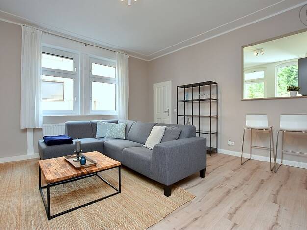 Wohnung zur Miete Wohnen auf Zeit 2.100 € 3 Zimmer 95 m² frei ab 16.08.2025 Stuttgart 70193