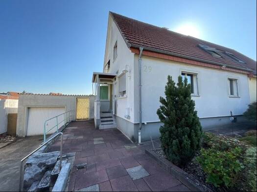 Doppelhaushälfte zum Kauf 355.000 € 5 Zimmer 110 m² 708 m² Grundstück Rastatt Rastatt 76437
