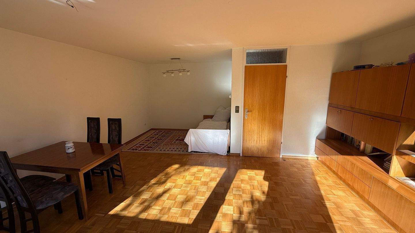 Immobilie in Neuhausen auf den Fildern - „ Das sonnige Traumhaus mit Garten in traumhafter ruhiger Südwestlage ! - Bild 3