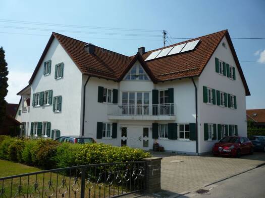 Wohnung zur Miete 1.050 € 6 Zimmer 202 m² frei ab 01.05.2026 Derndorf Kirchheim in Schwaben 87757