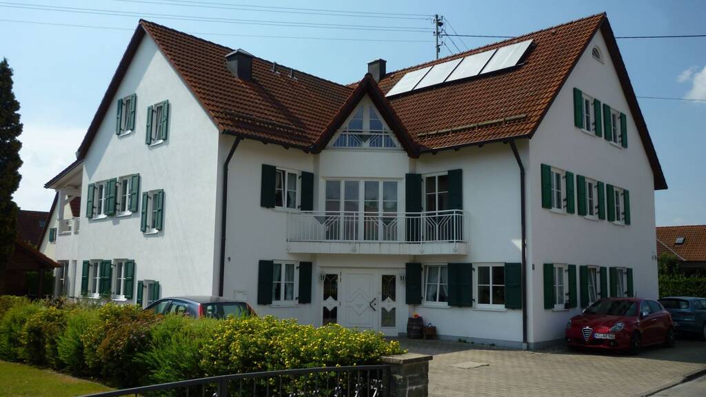 Wohnung zur Miete 1.050 € 6 Zimmer 202 m² frei ab 01.05.2026 Derndorf Kirchheim in Schwaben 87757