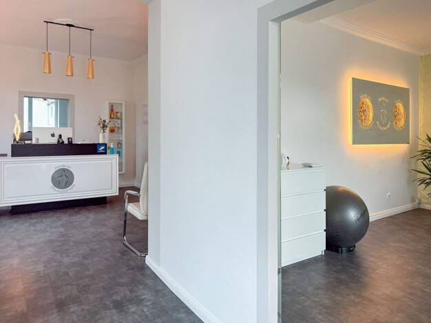 Praxisfläche zur Miete provisionsfrei 900 € 3 Zimmer 90 m² Bürofläche Schleswig 24837