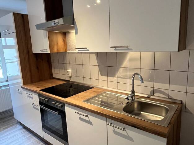 Wohnung zur Miete 399 € 3 Zimmer 79,6 m² frei ab sofort Schönborn-Dreiwerden Rossau 09661