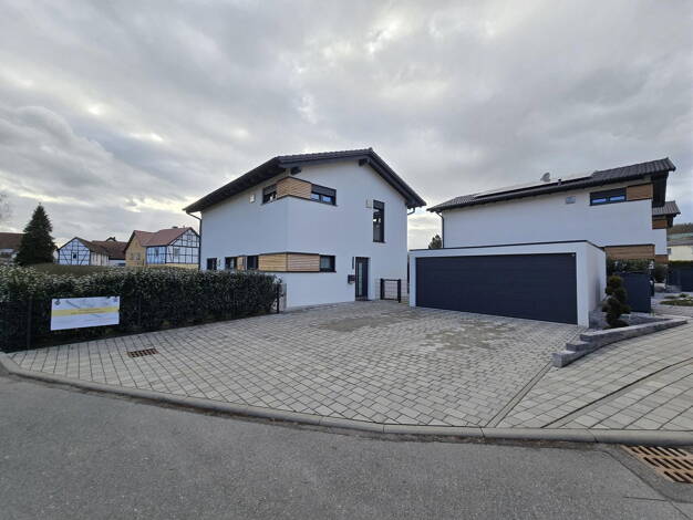 Einfamilienhaus zur Miete 1.900 € 5 Zimmer 140 m² 520 m² Grundstück frei ab sofort Anger 5 Burkersdorf Harth-Pöllnitz 07570