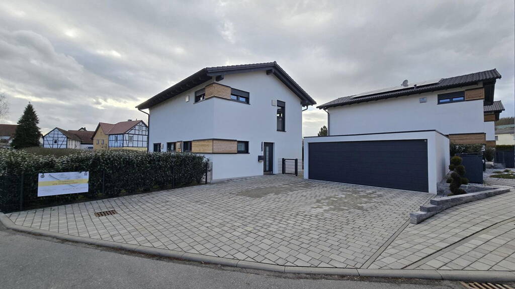 Einfamilienhaus zur Miete 1.900 € 5 Zimmer 140 m² 520 m² Grundstück frei ab sofort Anger 5 Burkersdorf Harth-Pöllnitz 07570