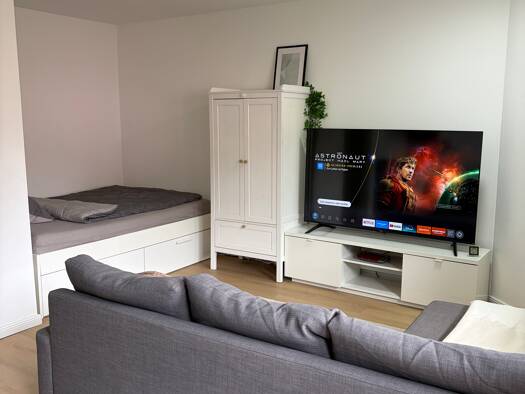 Wohnung zur Miete 630 € 1,5 Zimmer 36 m² Geschoss 1/5 frei ab sofort Werderau Südliche Außenstadt 90441