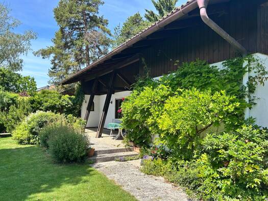 Einfamilienhaus zum Kauf provisionsfrei 1.395.000 € 7 Zimmer 190 m² 820 m² Grundstück frei ab sofort Siebenbürger Straße 37 Gartenberg Geretsried 82538