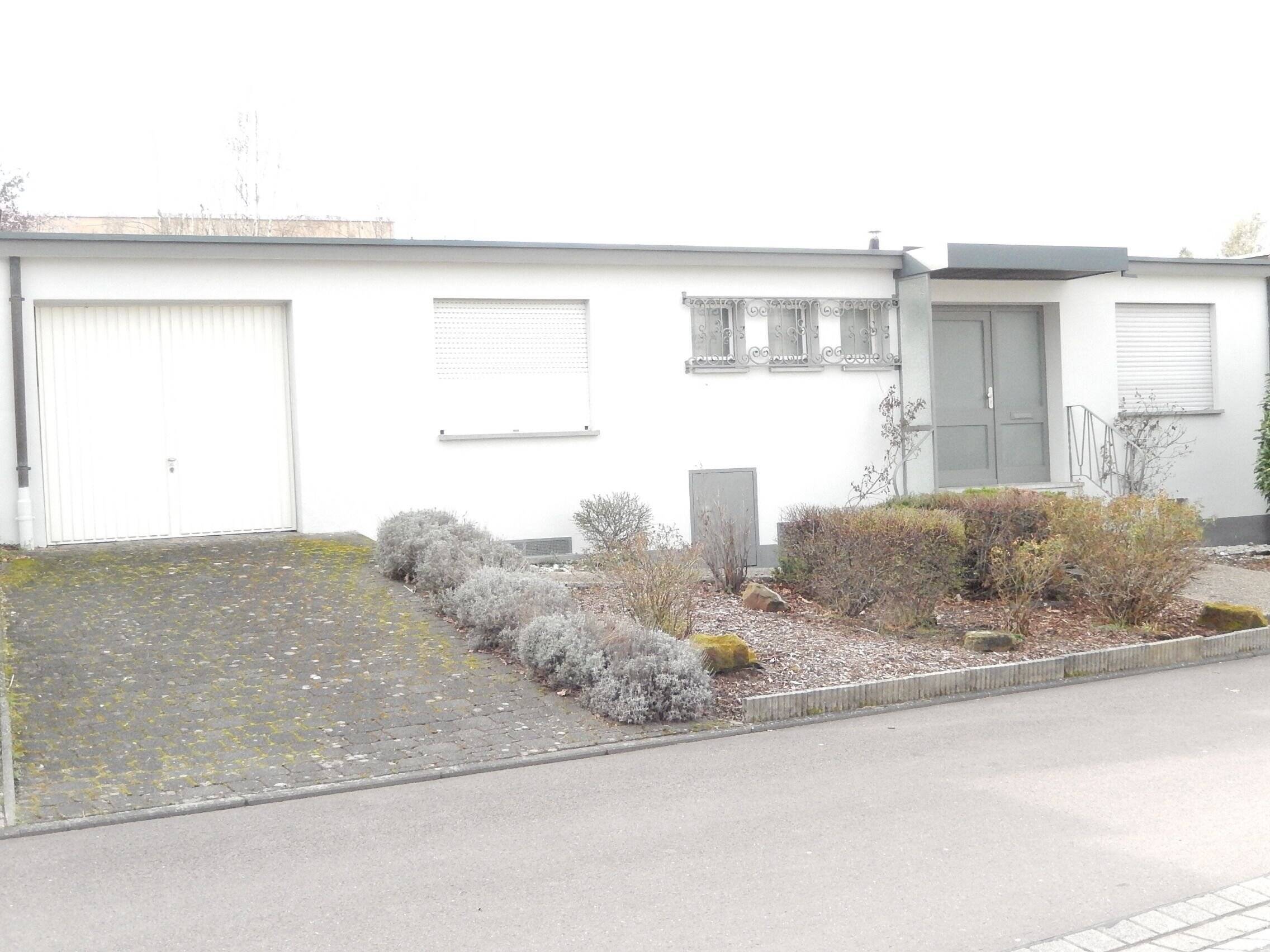 Reihenmittelhaus zur Miete - Mehr