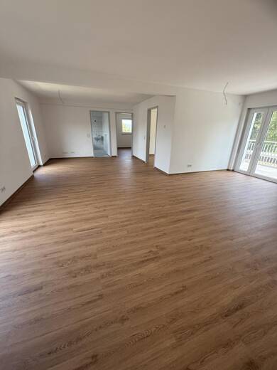 Wohnung zur Miete 990 € 3 Zimmer 82,3 m² Homburg Homburg 66424