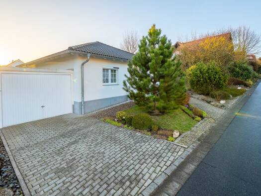 Bungalow zum Kauf 275.000 € 2 Zimmer 91 m² 505 m² Grundstück Dietzhausen Suhl 98529