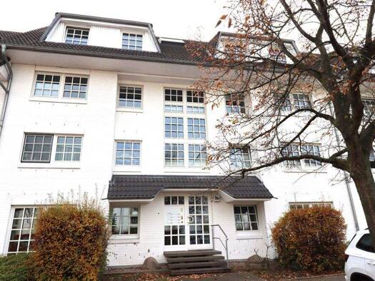 Wohnung zur Miete 836 € 3 Zimmer 76 m² EG frei ab 01.12.2025 Toitenwinkel Rostock 18147