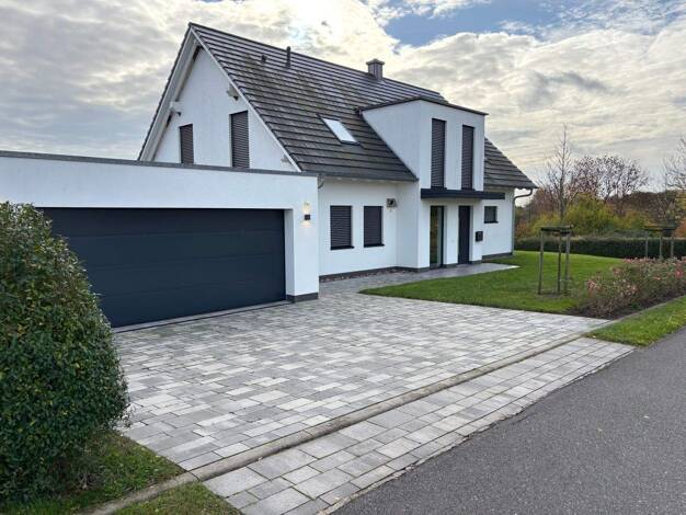 Einfamilienhaus zum Kauf 899.000 € 7 Zimmer 202 m² 1.285 m² Grundstück Jarnitz Ralswiek 18528