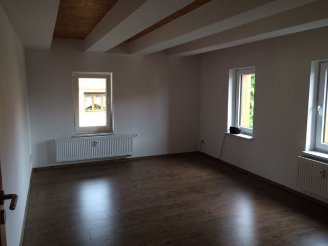 Studio zur Miete 396 € 2 Zimmer 50 m²<br/>Wohnfläche 1.<br/>Geschoss ab sofort<br/>Verfügbarkeit Crawinkel 99330