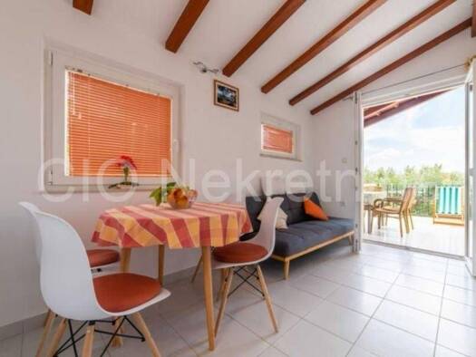 Haus zum Kauf 2.100.000 € 22 Zimmer 280 m² Bol