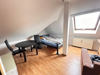 Wohnung zur Miete 350 € 1 Zimmer 35 m² 3. Geschoss frei ab 01.10.2024 Innenstadt Coburg 96450