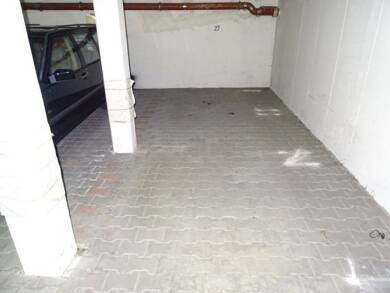 Tiefgaragenstellplatz zur Miete provisionsfrei 25 € Brühl Werdau Werdau 08412
