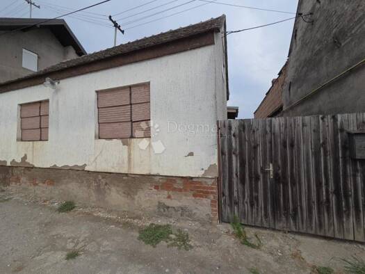 Haus zum Kauf 66.000 € 3 Zimmer 86 m² Cepin Čepin