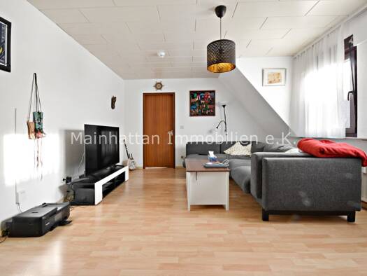 Wohnung zur Miete 890 € 3 Zimmer 76 m² 3. Geschoss frei ab 01.06.2026 Zeilsheim Frankfurt 65931