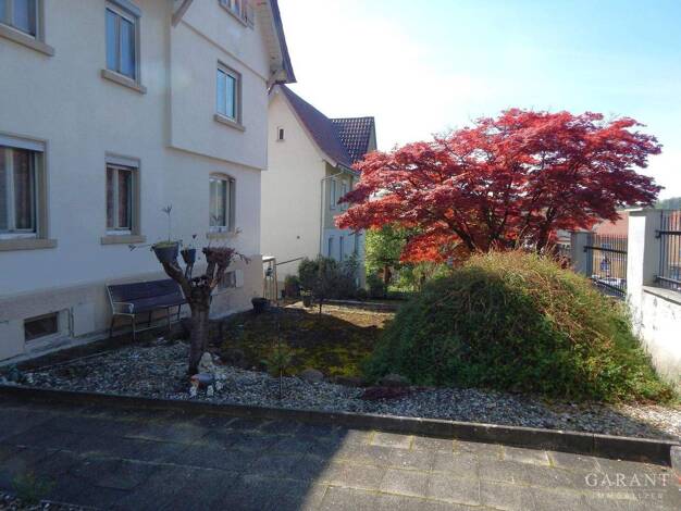 Mehrfamilienhaus zum Kauf 490.000 € 9 Zimmer 133 m² 523 m² Grundstück Stadtgebiet Göppingen 73033