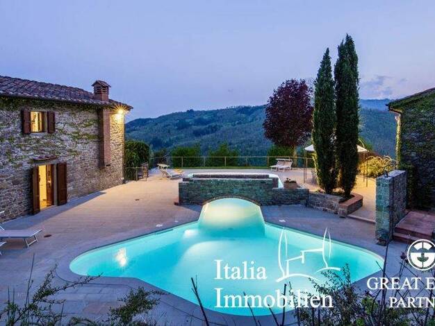 Bauernhaus zum Kauf 3.520.000 € 20 Zimmer 504 m² 116.000 m² Grundstück Pratovecchio Stia 52015