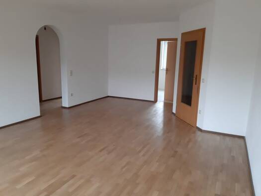 Wohnung zur Miete 650 € 3 Zimmer 78 m² 1. Geschoss frei ab sofort Neustadt Neustadt a.d.Waldnaab 92660