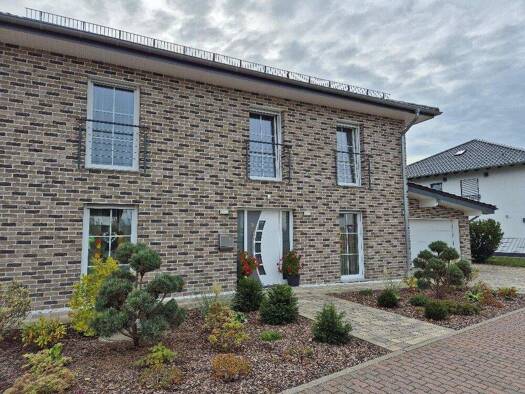 Einfamilienhaus zum Kauf 675.000 € 6 Zimmer 214,4 m² 663 m² Grundstück Halsenbach 56283