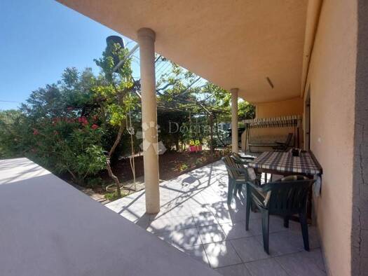 Haus zum Kauf 310.000 € 7 Zimmer 200 m² Jezera, Tisno Tisno