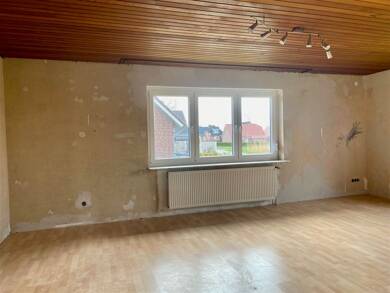 Wohnung zur Miete 620 € 3 Zimmer 95 m² frei ab sofort Uthwerdumer Straße 15 Uthwerdum Südbrookmerland 26624
