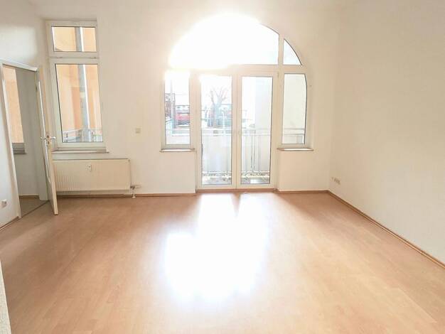 Wohnung zur Miete 370 € 2 Zimmer 61 m² Geschoss EG/3 frei ab sofort Amthorstraße 3 a Innenstadt Gera 07545