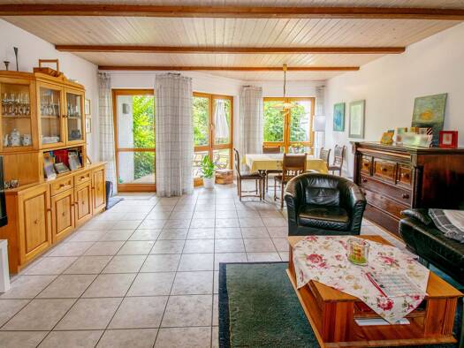 Reihenmittelhaus zum Kauf 420.000 € 5 Zimmer 139,3 m² 168 m² Grundstück Hofen Bönnigheim 74357