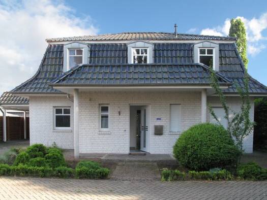 Einfamilienhaus zum Kauf provisionsfrei 640.000 € 6 Zimmer 190 m² 546 m² Grundstück Lingen Lingen (Ems) 49809