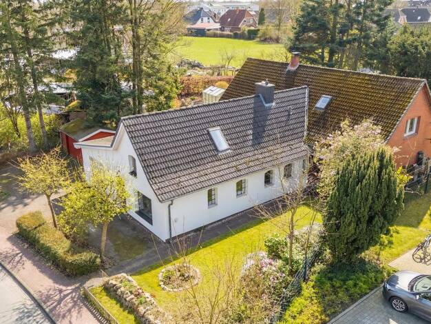 Einfamilienhaus zum Kauf provisionsfrei 349.000 € 8 Zimmer 140,3 m² 1.189 m² Grundstück Wankendorf 24601