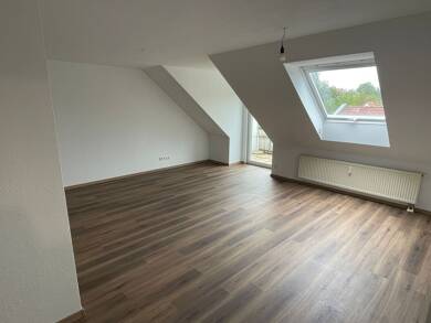 Wohnung zur Miete 380 € 1 Zimmer 40 m² Dachgeschoss, 2. Geschoss frei ab 01.08.2025 Westheim Rosengarten 74538