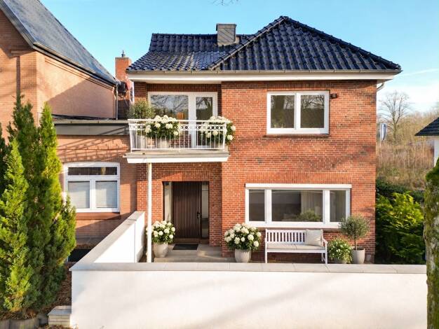 Einfamilienhaus zum Kauf 279.000 € 3 Zimmer 100 m² 219,5 m² Grundstück frei ab sofort Bad Bramstedt 24576