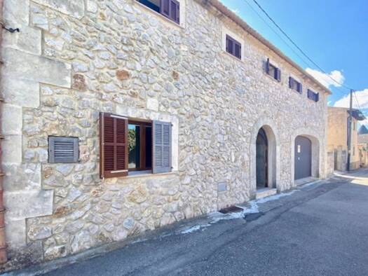 Reihenmittelhaus zum Kauf 906.000 € 5 Zimmer 160 m² 235 m² Grundstück Sineu 07510